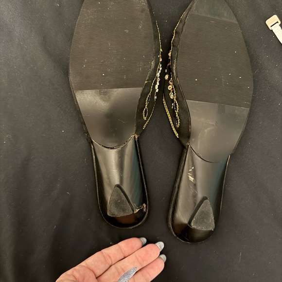 Go max black beaded slip on heels size 7.5-8 - Picture 5 of 5
